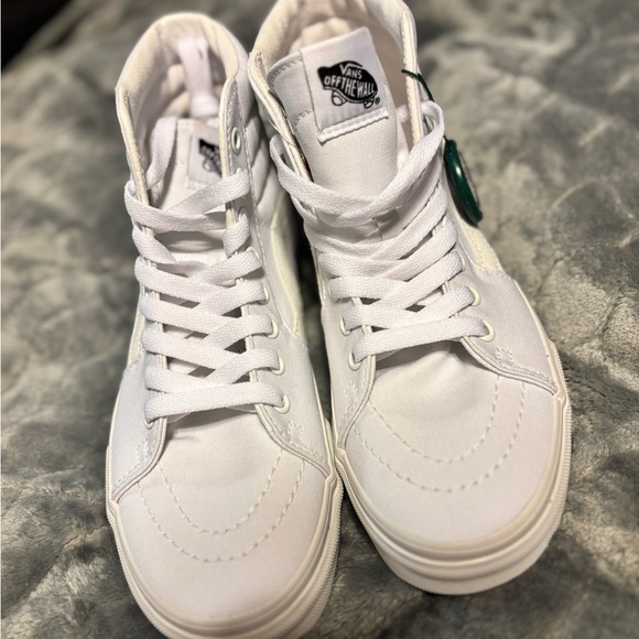 White high top vans - Picture 2 of 4